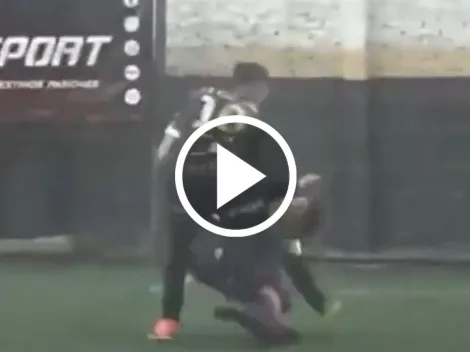 Video brutal: se calentó y le dio una patada en la cabeza al árbitro, lo desmayó