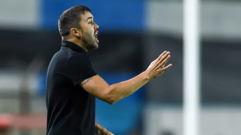 El Chacho y otro paso en el fútbol brasileño.