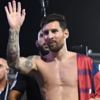 La reacción de un seguridad cuando le tiraron a Messi una camiseta de Argentina