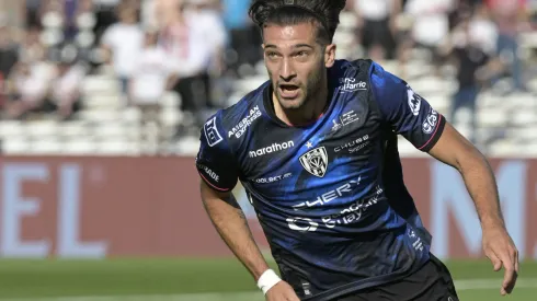 Independiente del Valle's Argentine forward Lautaro Diaz celebrates after scoring against Sao Paulo during the Copa Sudamericana football tournament final match between Sao Paulo and Independiente del Valle, at the Mario Alberto Kempes stadium in Cordoba, Argentina, on October 1st, 2022. (Photo by JUAN MABROMATA / AFP)