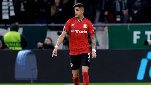 El central ecuatoriano fue presentado con el Bayer Leverkusen.