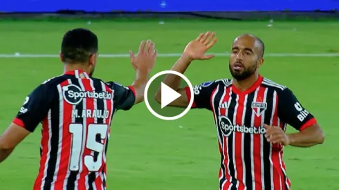 Lucas Moura aprovechó los espacios y marcó el descuento.
