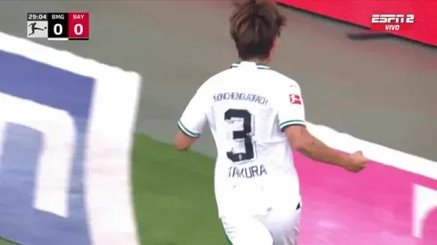 Itakura sorprendió al Bayern.