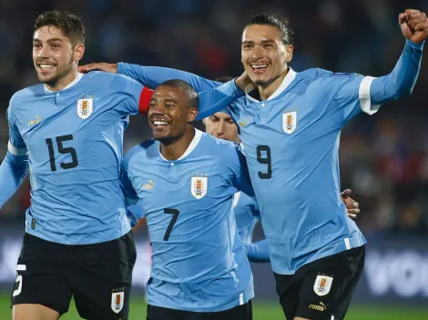 Uruguay de Bielsa goleó a Chile en el inicio de las Eliminatorias