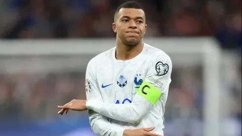 El plantel de la Selección de Francia siente que Kylian Mbappé es un capitán positivo. Getty Images.