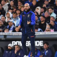 Los hinchas llenan de críticas a Félix Sánchez por este jugador