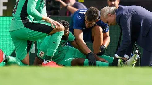 Atlético de Madrid confirmó que Thomas Lemar sufrió en el partido con el Valencia la rotura del tendón de Aquiles derecho. Getty Images.