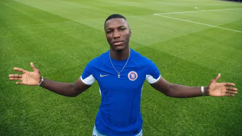 Moisés Caicedo fue presentado como nuevo refuerzo del Chelsea