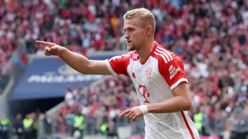 De Ligt anotó su nombre.