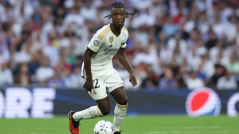 Eduardo Camavinga y Real Madrid estarían estudiando la renovación del contrato que los une por una cláusula de rescisión de 1 billón de euros. Getty Images.