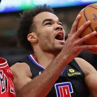 Oficial: Warriors firma a exjugador de Clippers como suplente de Curry