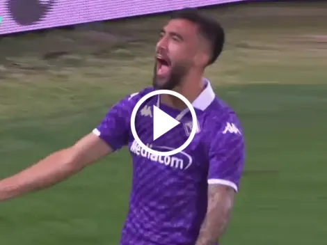 Confusión en el área y Nico González aprovecha para el gol de la Fiorentina a los dos minutos