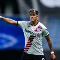 ¡Interés real!: Liverpool pone la primera oferta por Piero Hincapié