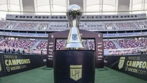 El Trofeo de Campeones se juega en cancha neutral.