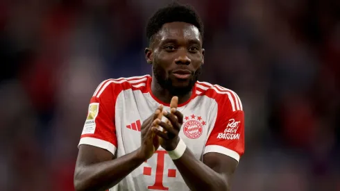 Alphonso Davies, lateral izquierdo de Bayern Múnich.