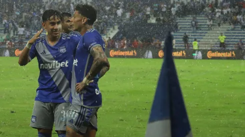 Emelec tiene que pagar una nueva deuda