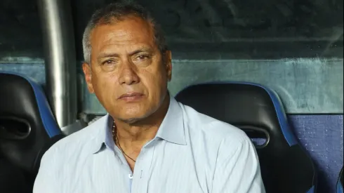 El DT se responsabiliza del mal momento de Emelec