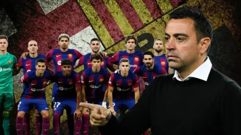 Xavi y sus jugadores en Barcelona.