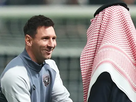 Video: Así reaccionó Messi cuando se vio con el presidente del Al-Hilal