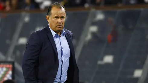 Juan Reynoso suena para regresar a dirigir a México