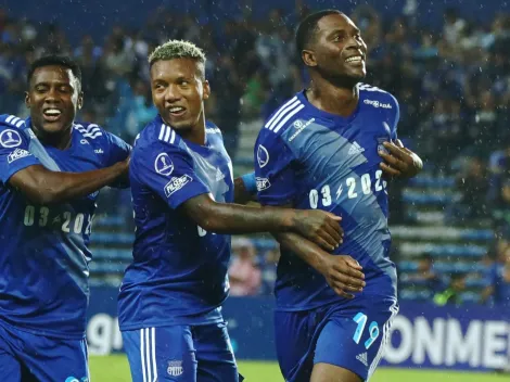 Bryan Angulo de no hacer goles en Emelec a un doblete en Bolivia