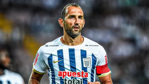 Alianza Lima y 1190 Perú.