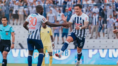 Alianza Lima cambia equipo por lesión de Lagos y hay sorpresas de Restrepo