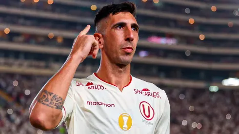 Universitario y Dorregaray.