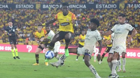 LigaPro sancionó a dos jugadores de Barcelona SC