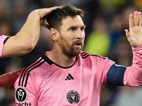 Messi y su reacción con el papá del jugador que reveló sus indicaciones