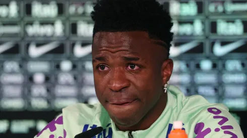 Vinícius rompió en llanto cuando le preguntaron por el racismo que sufre en España.