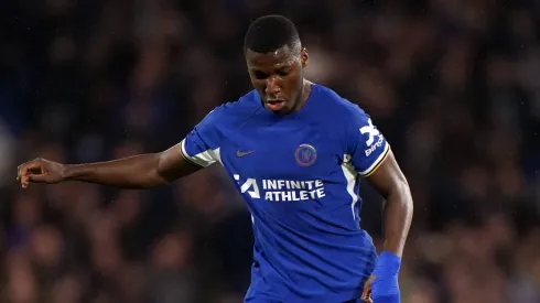 Así reaccionó Moisés Caicedo al cambio en el partido de Chelsea