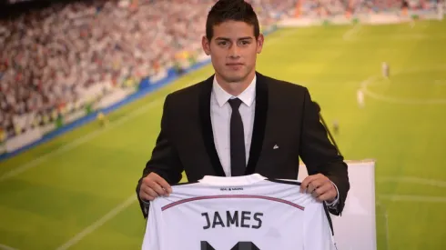 James Rodríguez en su presentación con Real Madrid.
