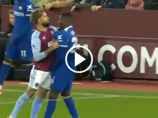 VIDEO | Moisés Caicedo tuvo un fuerte cruce con Douglas Luiz