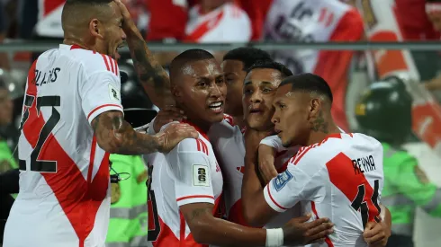 Cómo es la camiseta titular y suplente de la Selección Perú