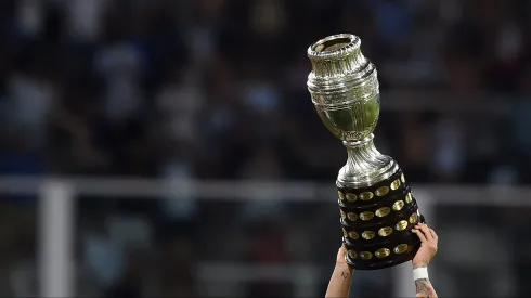 El trofeo de la Copa América, el más preciado del continente.
