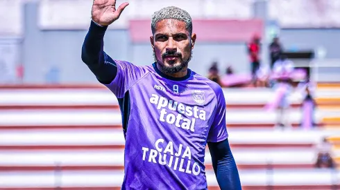 Paolo Guerrero seguiría jugando en la César Vallejo de Perú.