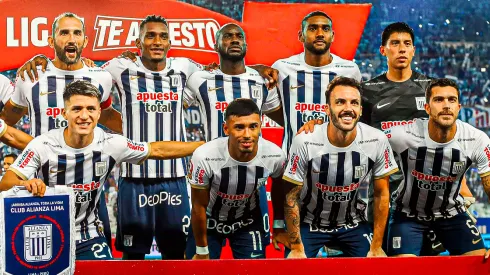 Alianza Lima formado en la Liga 1 de Perú.