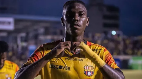 Obando es delantero de Barcelona SC