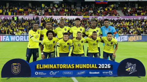QUITO, ECUADOR - NOVEMBER 21: Players of Ecuador pose prior a FIFA World Cup 2026 Qualifier match between Ecuador and Chile at Estadio Rodrigo Paz Delgado on November 21, 2023 in Quito, Ecuador. (Photo by Franklin Jacome/Getty Images)