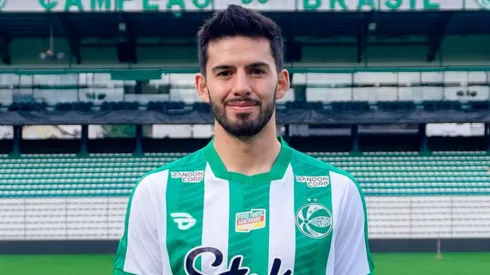 Carrillo llegó a Portugal con un contrato hasta 2025.