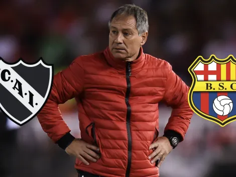 En Argentina también le dieron "superpoderes" a Ariel Holan y no todo salió bien