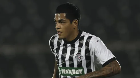 Joao Grimaldo es uno de los delanteros más importantes de Perú.