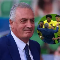 La hinchada de Ecuador y los jugadores le dan un cálido recibimiento a Gustavo Alfaro