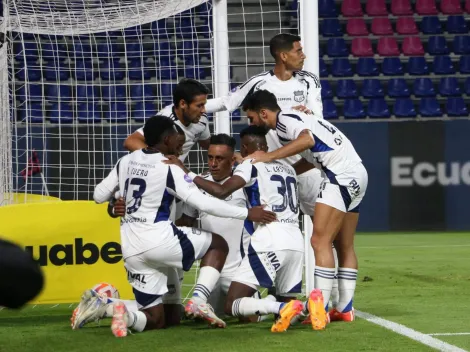 Emelec empata contra Universidad Católica que tenía 9 jugadores