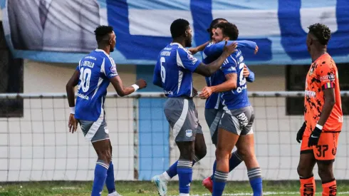 Emelec ganó en la última jugada y hay cambios en la tabla de la LigaPro. Foto: IMAGO.