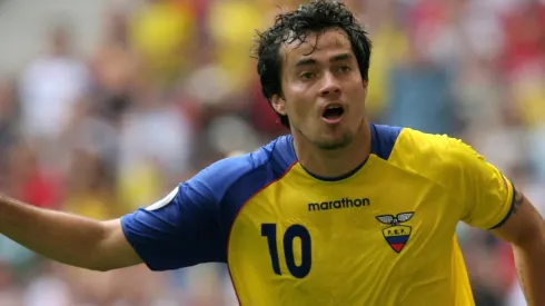 A sus 47 años: Jaime Iván Kaviedes y tremendo nuevo golazo de tiro libre