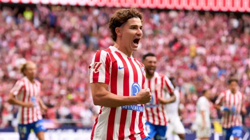 Nadie marca más de tiro libre que Julián Alvarez desde 2023.