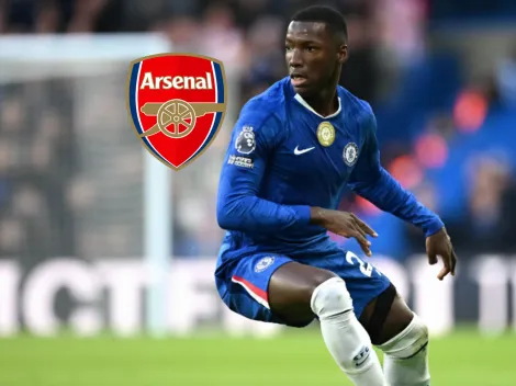 Los hinchas de Arsenal atacan y se burlan de Moisés Caicedo, tras la derrota de Chelsea