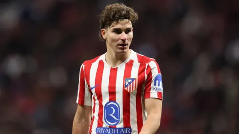 Julián Alvarez quiere cortar su mala racha en Barcelona.